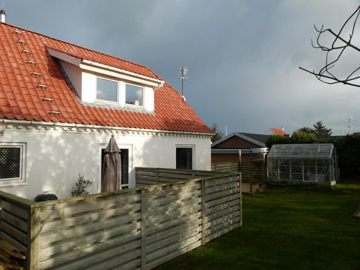 Hostel Sloe Pete'S Hideout Nørre Vorupør Exterior foto